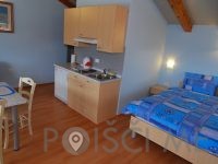 Apartmaji - Hiša za najem, dolgoročen najem, Miren